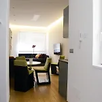 40 Apartment